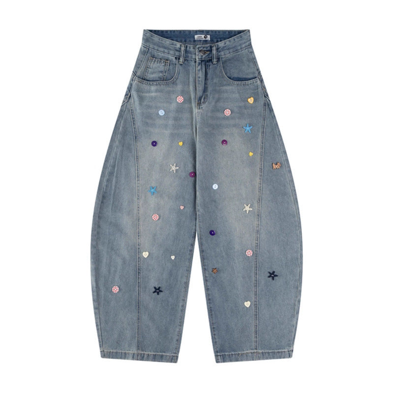Deconstructing colored button bending knife denim jeans washed with water