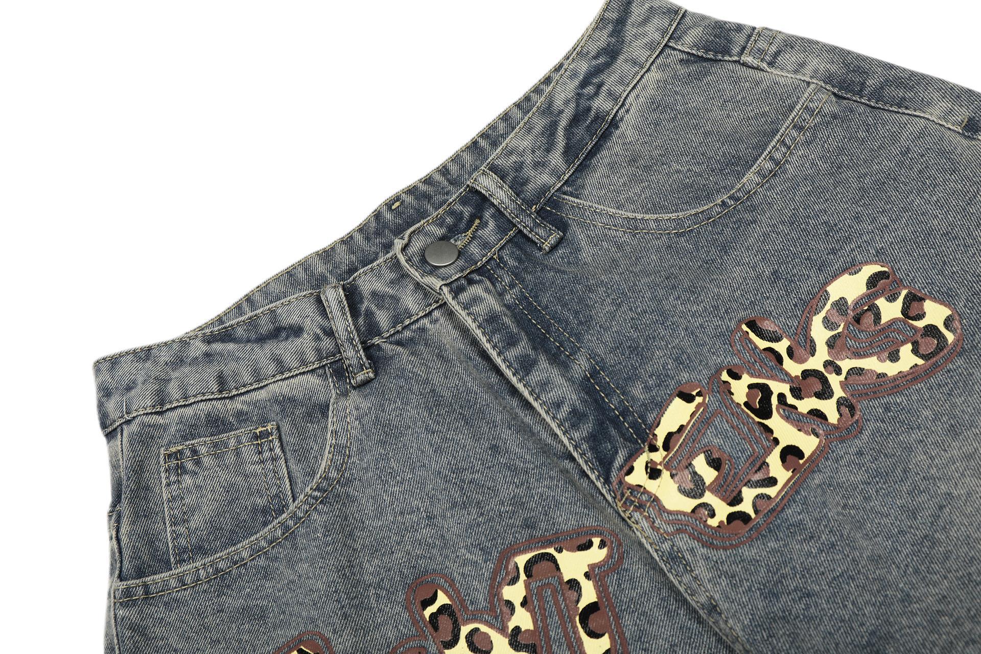 Casual Jeans with Youthful Print Mid-Waist Design