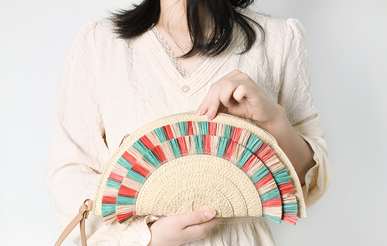 Retro woven bag tassel handbag ladies summer niche design commuting straw woven dumpling bag