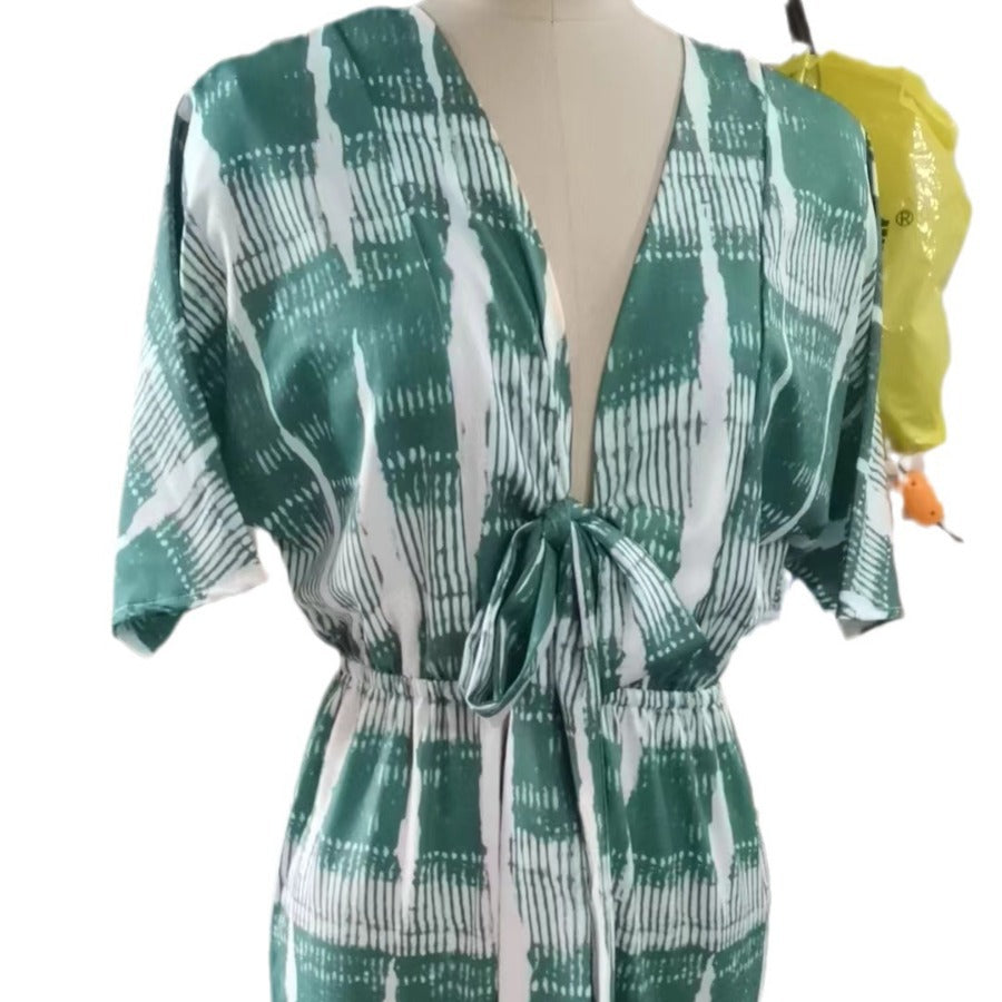 Style Printed Five-Quarter Sleeve V-Neck One-Piece Jumpsuit